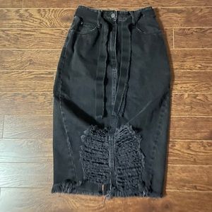 NWOT Never Worn! Zara Denim Distressed Skirt XS